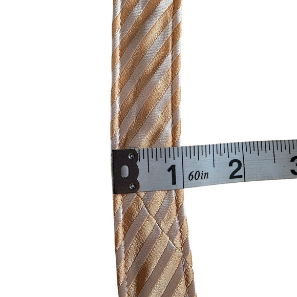 Italo Ferrelli Men's Silk Striped Tie Peach Cream Diagonal Steipe Formal Necktie - Picture 5 of 5